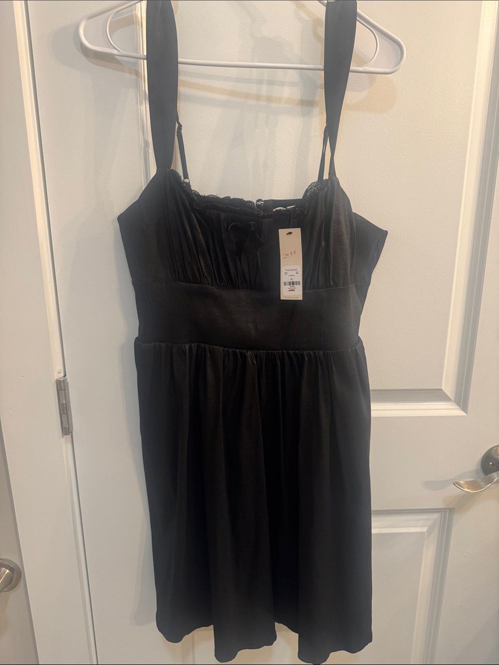 Francesca's Collections Black Sleeveless Empire-Waist Dress